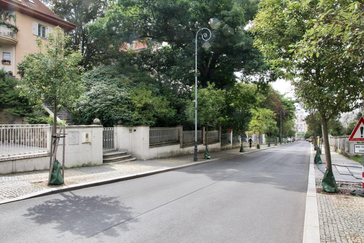 Апартаменти Ubytovani 1204 Na Ulici Krale Jiriho Карлові Вари Екстер'єр фото